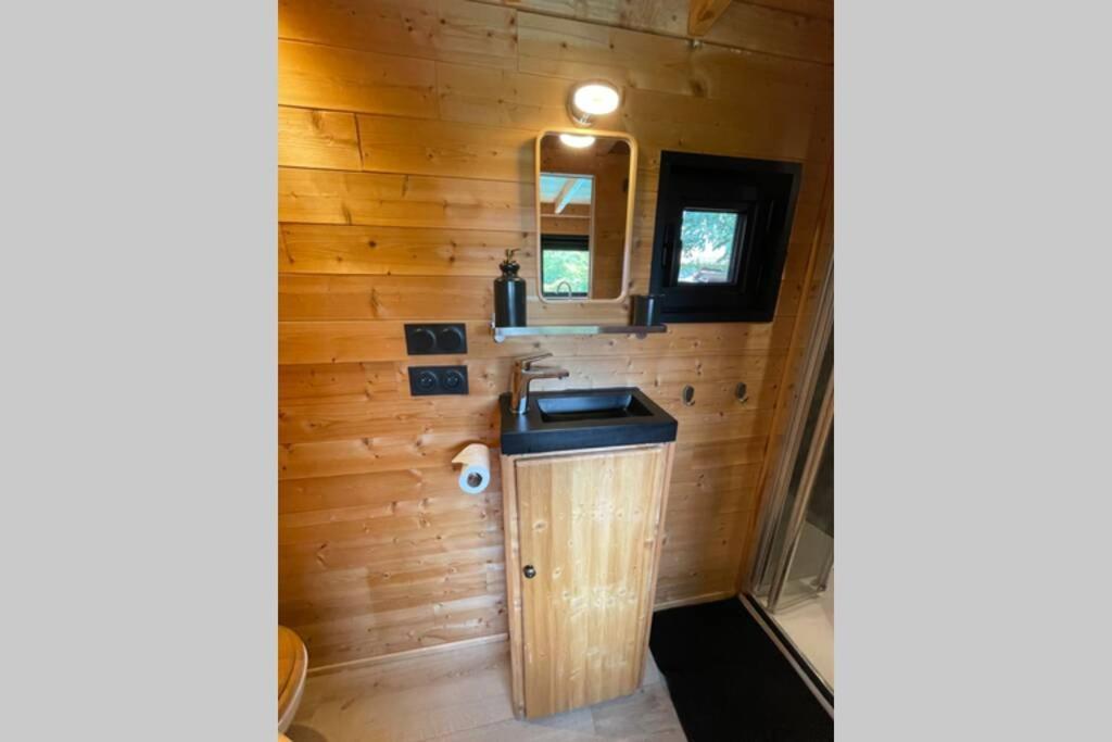 Myinsolite - Tiny-House, Jacuzzi, Brasero, Piscine 에그모르트 외부 사진